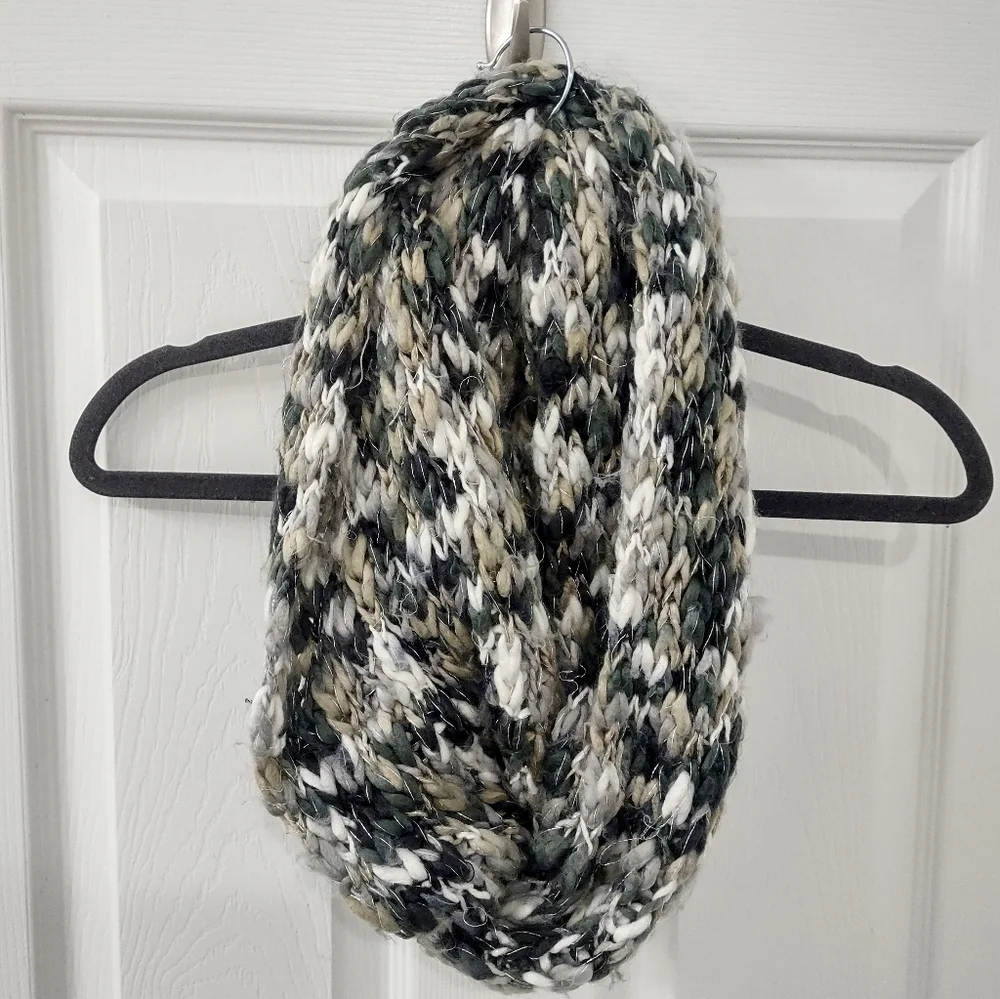 Apt. 9 Chunky Knit Neutral Infinity Scarf